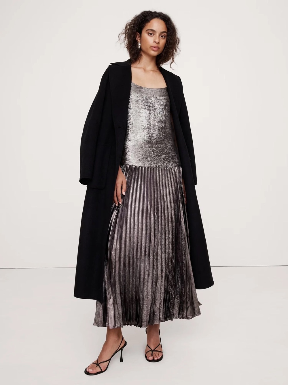 BR Banana Republic Pleated Drop Waist Maxi Dress Size 0 Metallic Silver Gray